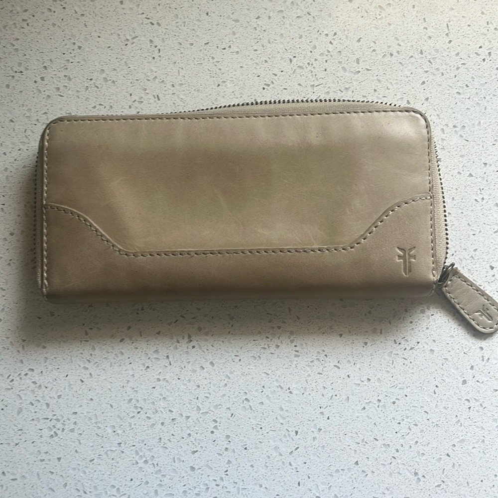 Frye Wallet - Oat Color